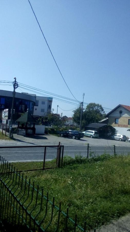 Apartmani Imamovic Dubrave Gornje Exterior foto